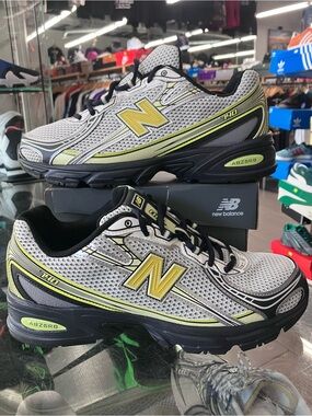 New Balance 740v2 Sea Salt Phantom Size 10.5